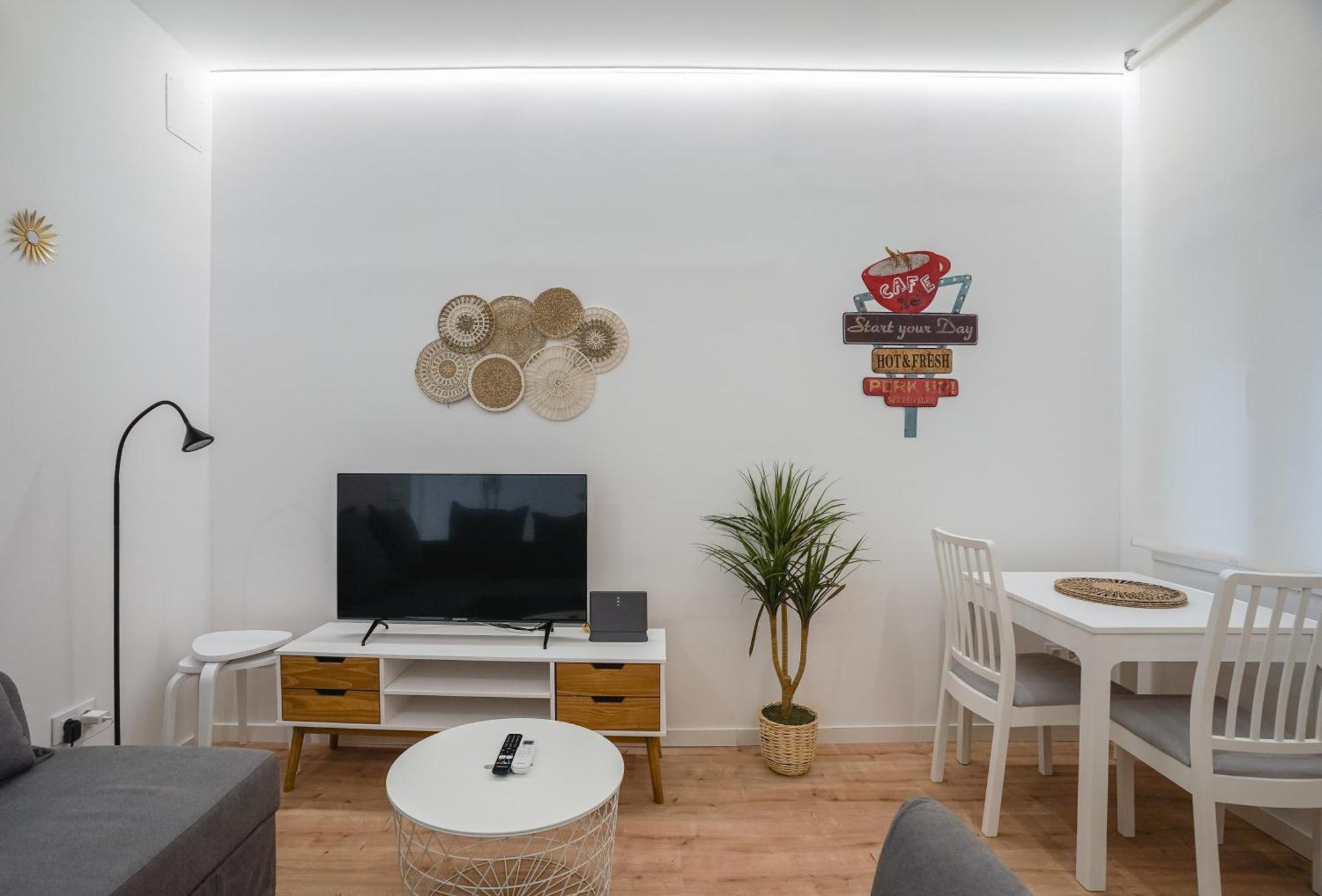 Cozy And Modern-1Bedroom 1Bathroom-Delicias 마드리드 외부 사진